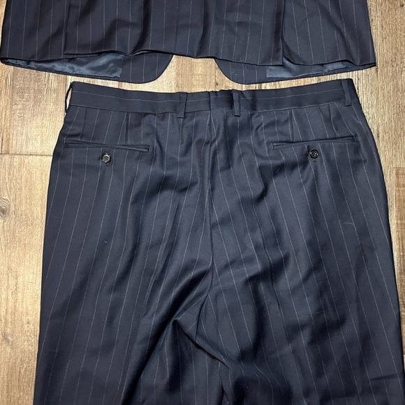 Ermenegildo Zegna Centoventimila Wool Suit in Navy Pinstripe Size 56 - Picture 12 of 13